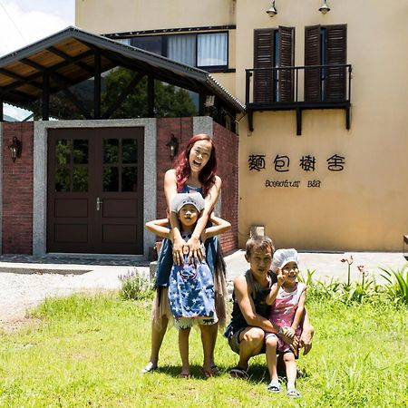 麵包樹舍 Breadfruit B&B Гуангфу Екстериор снимка